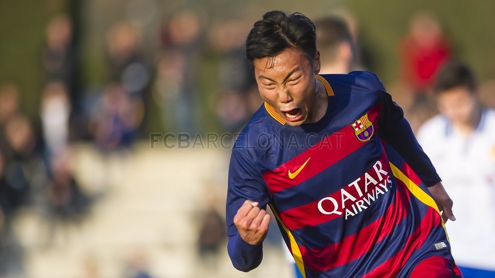 사라고사전 승호우 사진 (관람하는 바르사B 감독 외) | 인스티즈