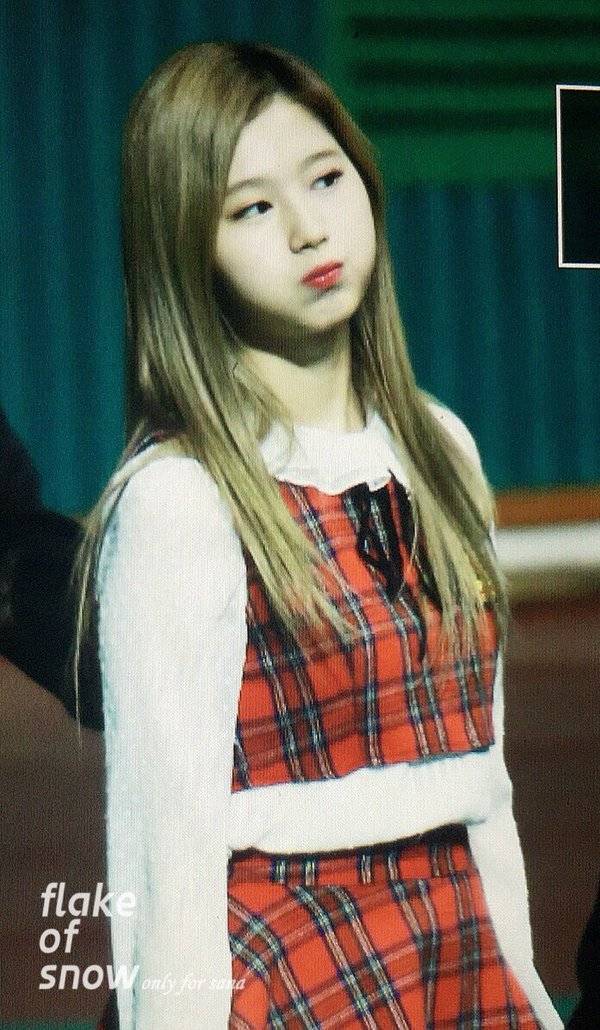 트와이스 사나한테 바가지 긁히고싶은 사진.jpg | 인스티즈