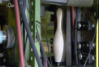 볼링핀이 만들어지는 과정 | 인스티즈