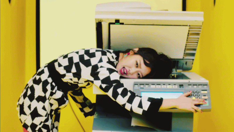 자기애 넘치는 흔한 여자 걸그룹 멤버.gif | 인스티즈