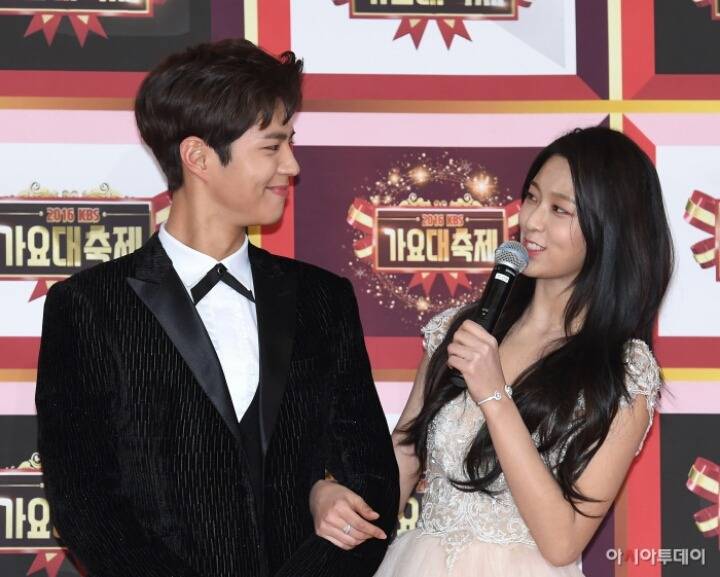 오늘자 박보검&설현 | 인스티즈