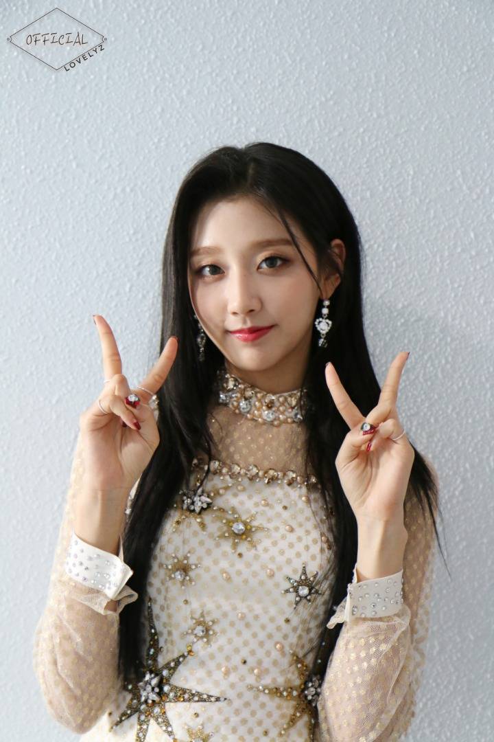 [러블리즈] 휴일에 대청소나 할까해서 예인이 | 인스티즈