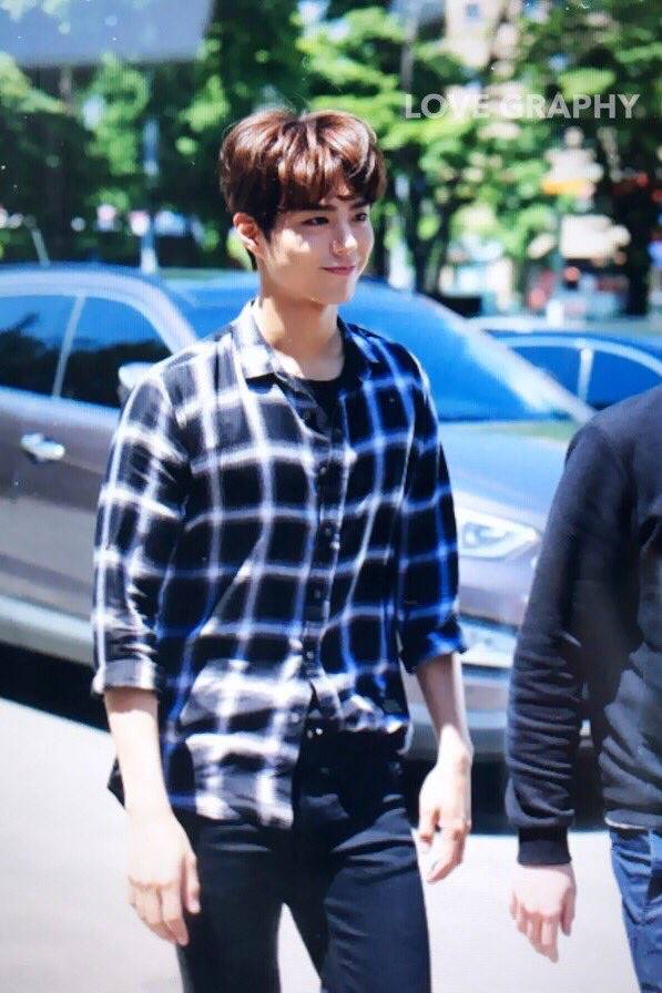 오늘자 박보검 | 인스티즈