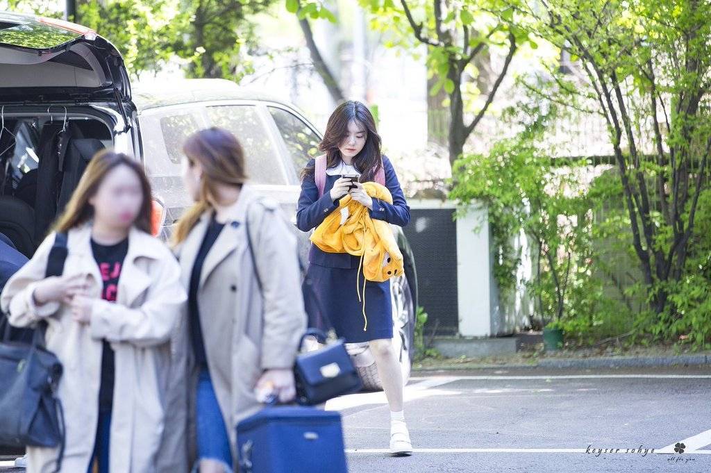 동네 편의점 알바랑 똑같이 생김 | 인스티즈