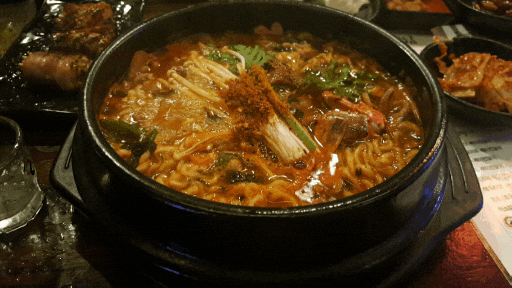 열기가득! 뜨끈뜨끈한 라면 gifjpg | 인스티즈