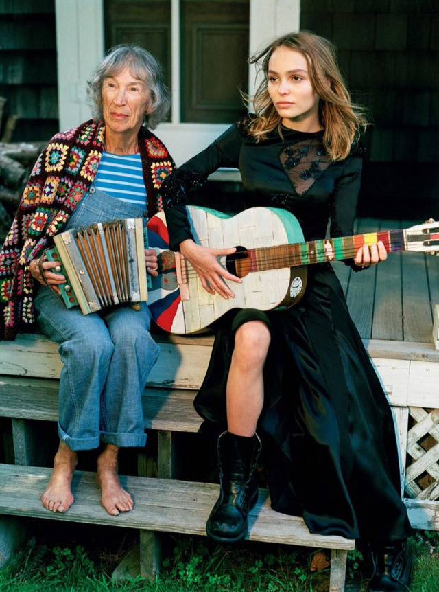 릴리 로즈 뎁 - VOGUE UK December 2016 | 인스티즈