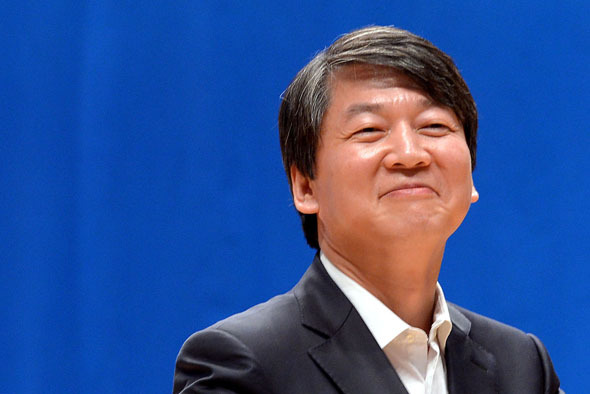 안철수 챙긴 건 문재인뿐이다 | 인스티즈