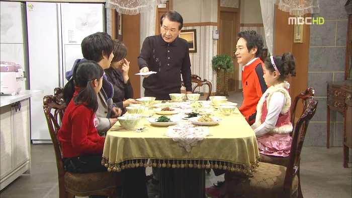 [지붕뚫고하이킥] 해줄 수 있는게 이거 밖에 없어서(준혁이 생일).jpg | 인스티즈