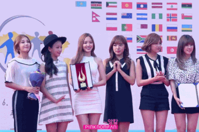 걸그룹 시상식 사고.gif | 인스티즈