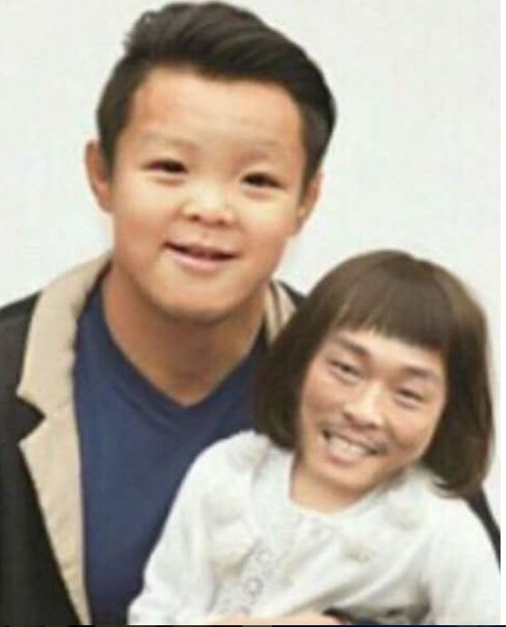 아빠 인스타와 엄마 인스타의 차이 (feat.사랑이) | 인스티즈