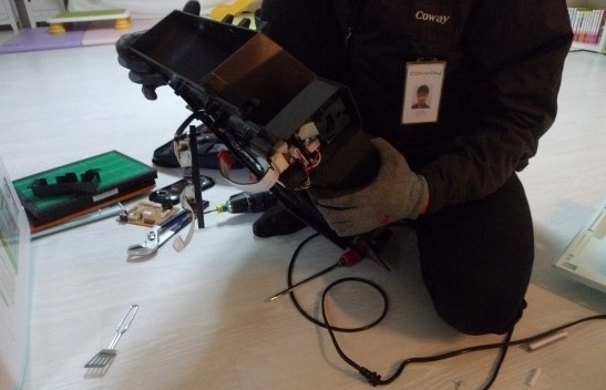 집에 기계 고장나서 A/S 기사님 왔을 때 | 인스티즈