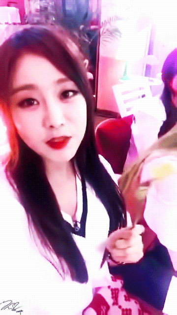 [러블리즈] 아침부터 너무 습해서 지수 | 인스티즈