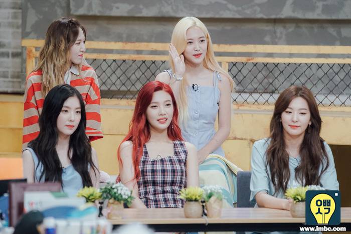 레드벨벳 데뷔 3주년 기념 사진 | 인스티즈