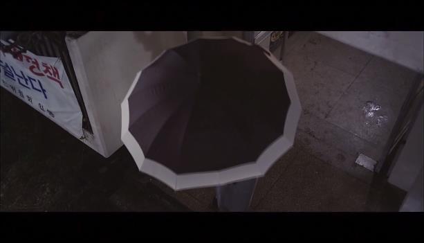 강산맨션 102호에는 살인마가 살고있다. &#65308;영화&#65310; 이웃사람 15 | 인스티즈