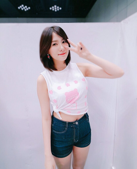 [에이핑크] 점심 먹고와서 하영이 | 인스티즈