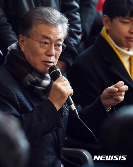 오늘자 경기대 방문한 문재인 | 인스티즈