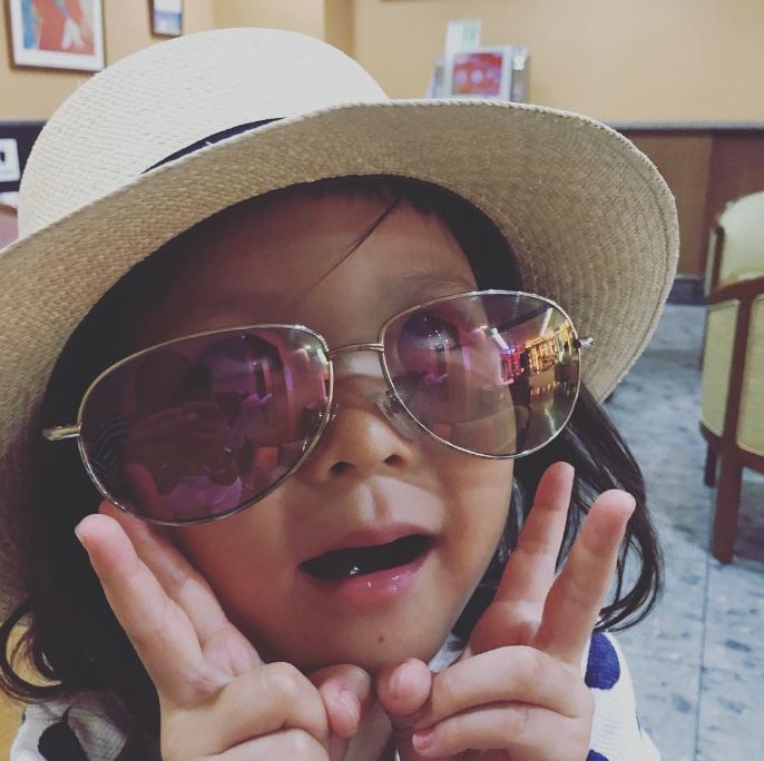 아빠 인스타와 엄마 인스타의 차이 (feat.사랑이) | 인스티즈