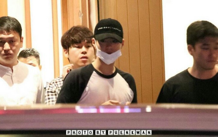 태국에서 송중기&박보검.jpg | 인스티즈