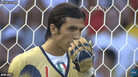 역대 파넨카킥 중 단연 최고.gif | 인스티즈