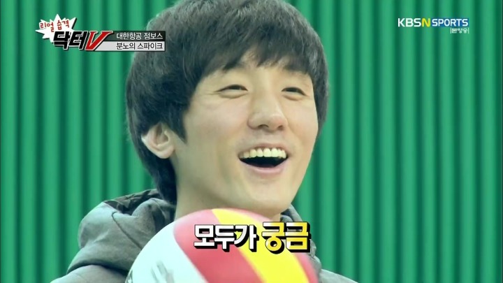 표정이 한결같은 팀주장이 불만.jpg | 인스티즈