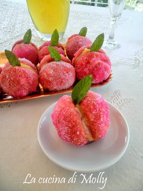 Pesche Con Crema : 이탈리아의 달달한 복숭아 크림빵 | 인스티즈