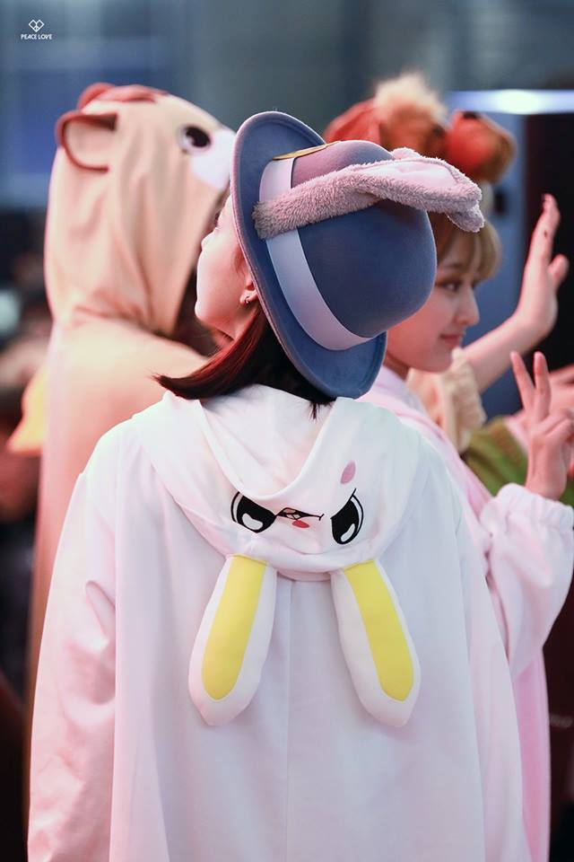 [트와이스] 이 구역의 토끼는 나다.jpg | 인스티즈