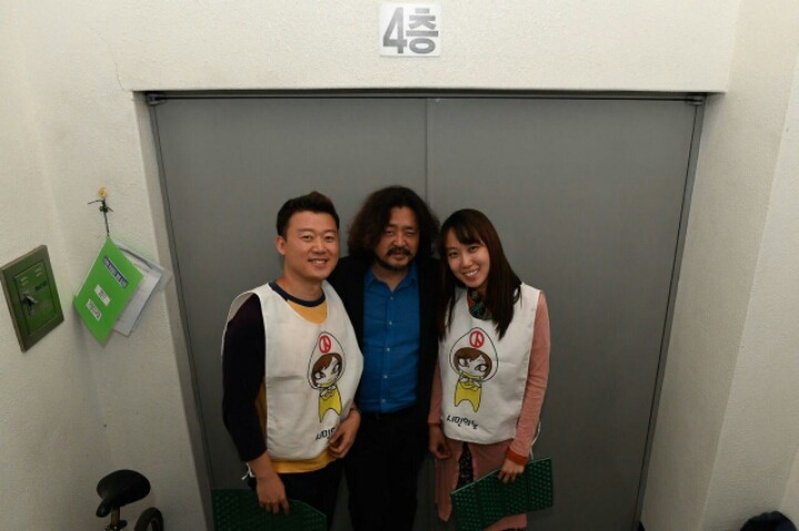 사전투표함을 감시하는 시민의눈 | 인스티즈