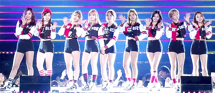 주말 상암 DMC & 부산 ASF 뛴 트와이스(50장 주의) | 인스티즈