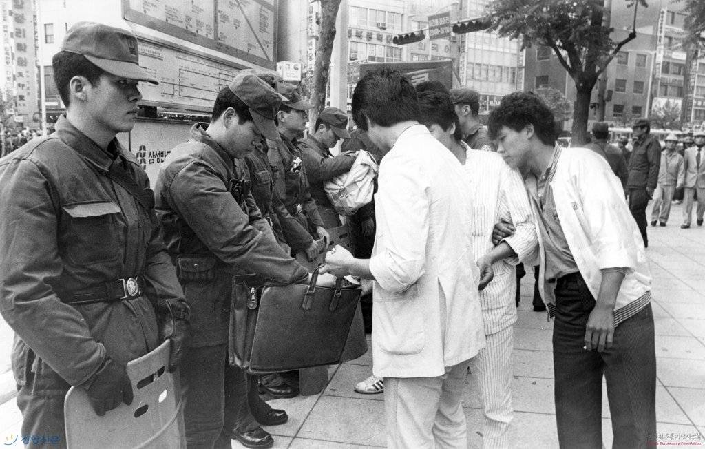사진으로 보는 1987년 6월의 한국 | 인스티즈