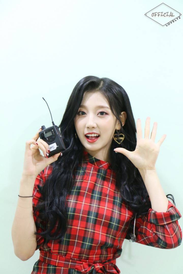 [러블리즈] 휴일에 대청소나 할까해서 예인이 | 인스티즈