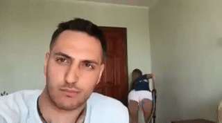 청소하는 여친의 뒤태.gif | 인스티즈