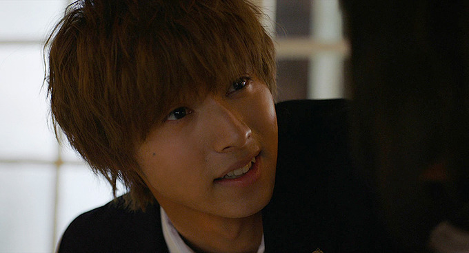 [늑대소녀와흑왕자] 남주가 쓰레기라 생각이 들다가도 와꾸보면 화가 풀리다가도 쓰레기라 생각이 드는 영화 05 | 인스티즈