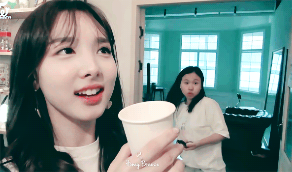 나연아 어디 아.....프니?? | 인스티즈