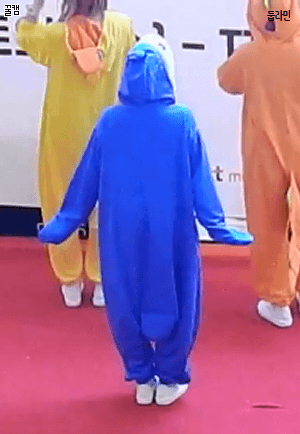 오늘 팬싸에서 펭귄같은 미나리.... | 인스티즈