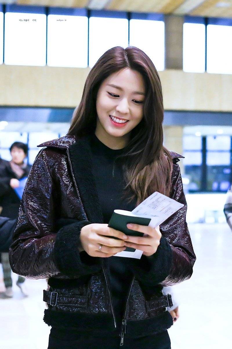 진짜 어떻게이렇게 이쁘냐... | 인스티즈