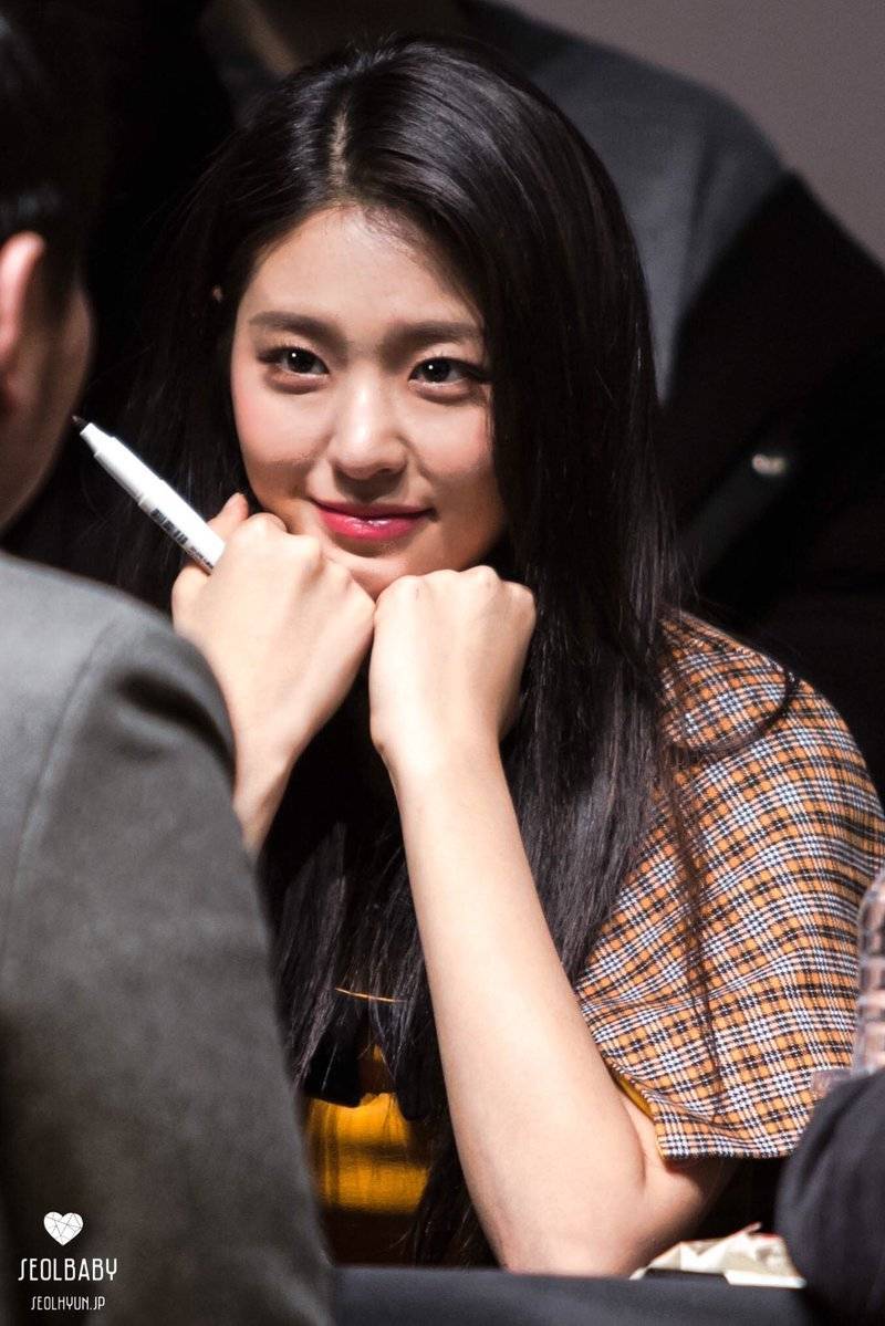 진짜 어떻게이렇게 이쁘냐... | 인스티즈