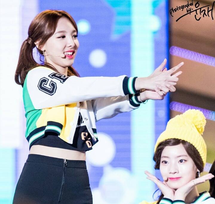 주말 상암 DMC & 부산 ASF 뛴 트와이스(50장 주의) | 인스티즈