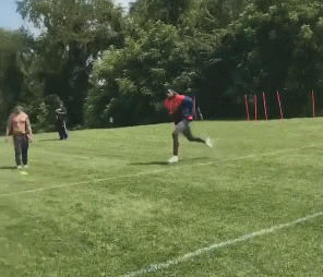 NFL 리시버의 흔한 훈련장면 | 인스티즈