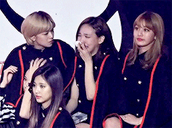 울리고 싶은 돌 | 인스티즈