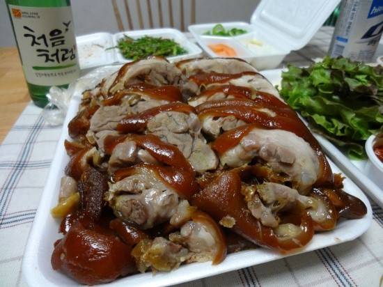 족발 먹을때 의외로 취향 많이 갈리는거.jpg | 인스티즈