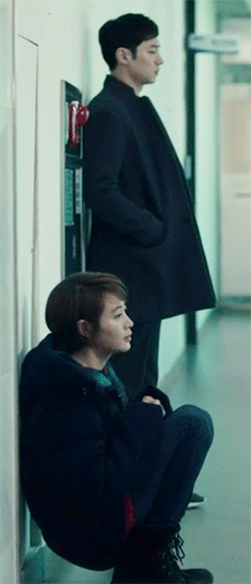 시그널이 공중파였다면 강제로 포텐셜 터졌을 러브라인.jpg | 인스티즈