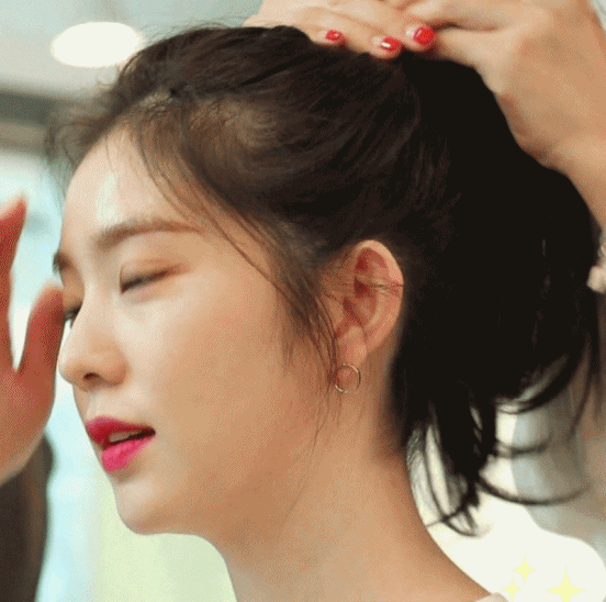 머리 묶는 아이린 비주얼.gif | 인스티즈
