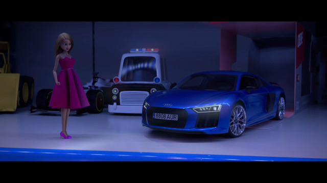 에이 무슨 여자인형이 운전을 해ㅋ 여자인형은 그냥 부엌놀이하는게 다 아니야? | 인스티즈