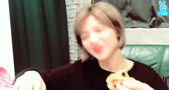 피자 먹어서 신난 트와이스 정연 | 인스티즈