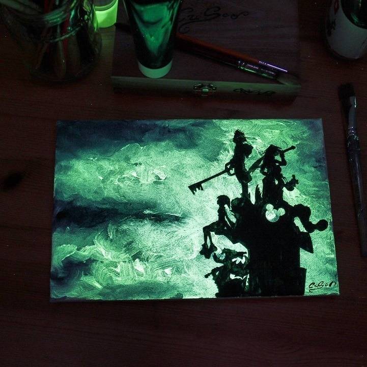 캄캄한 곳에서 보는 그림 | 인스티즈