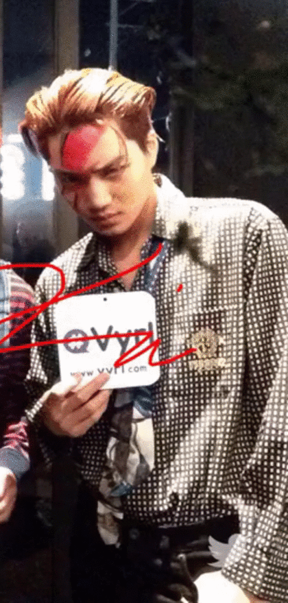 크리스탈과 열애설난 엓소멤버 카이 | 인스티즈