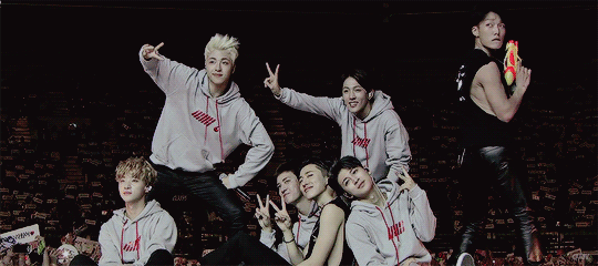 네이버 V앱 구독자 수 100만명 돌파한 연예인 (12팀) (16.09.16 기준) | 인스티즈