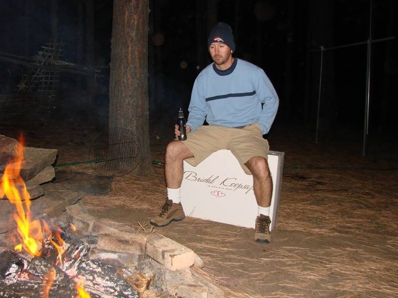 전 부인이 집에 놔두고 간 웨딩드레스 | 인스티즈