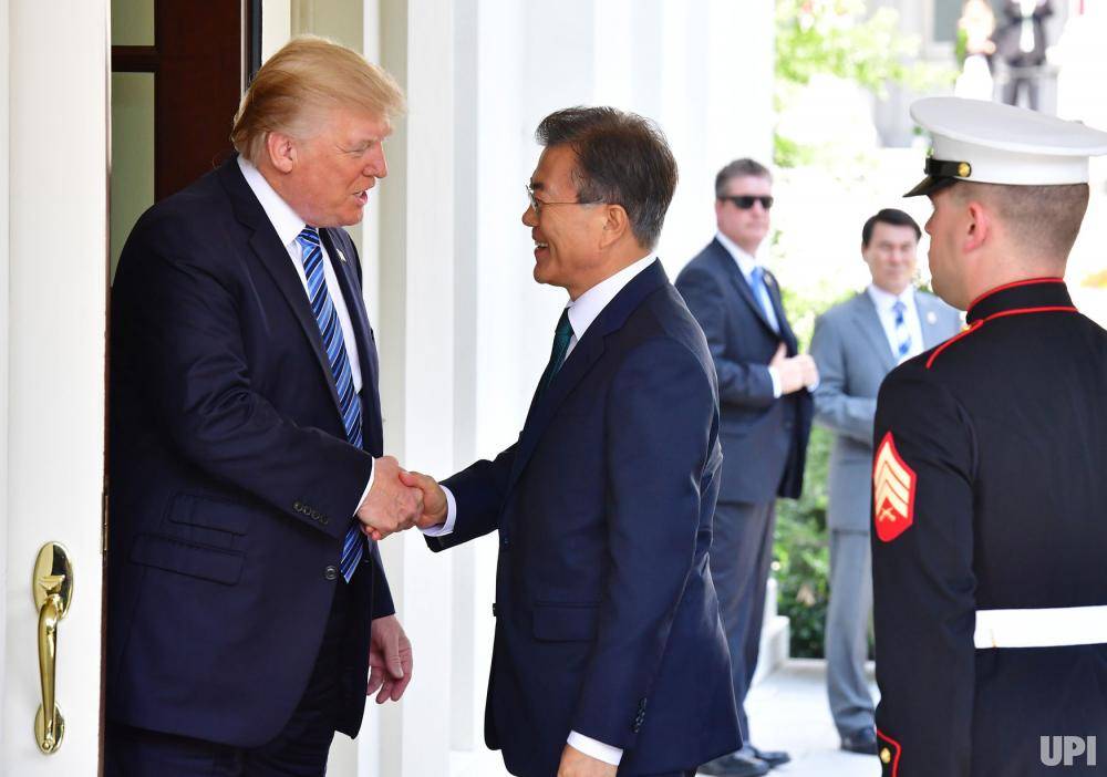 UPI와 백악관에 올라온 문재인 대통령 사진 | 인스티즈