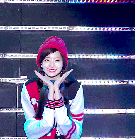 주말 상암 DMC & 부산 ASF 뛴 트와이스(50장 주의) | 인스티즈